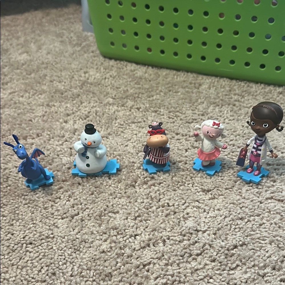 Disney Doc McStuffin Figurine Set